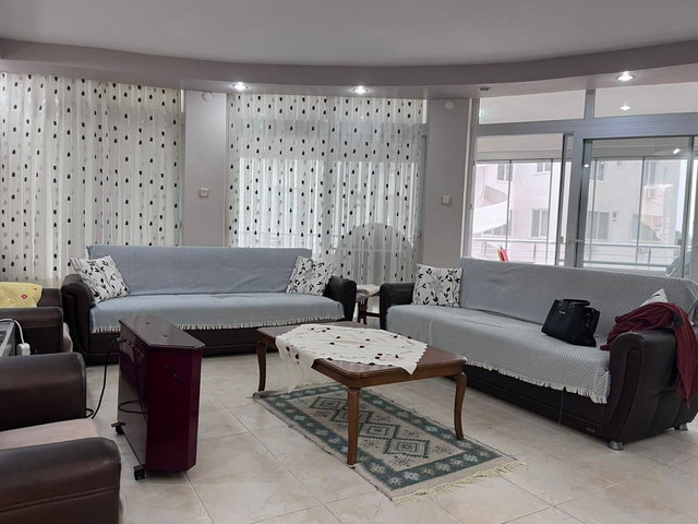 REMAX PALM'DEN ÖNER TATİL SİTESİ'DE DENİZE SIFIR EŞYALI 3+1