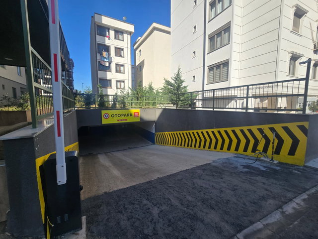 ZERRİN'DEN EKŞİOĞLU TRİA ZEYTİNLİK SİTESİNDE KİRALIK 2+1 DAİRE