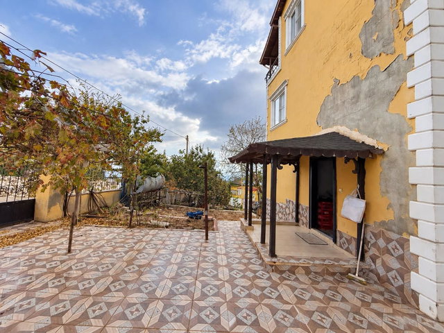 REMAX PALM'DEN KOCAHAMZALI DA 4+1 TRİPLEKS SATILIK VİLLA