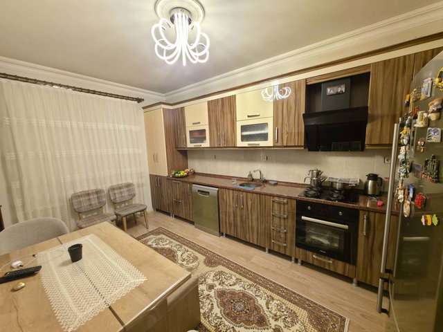REMAX İLKE'DEN YILDIZKENT'TE 3+1 SATILIK DAİRE