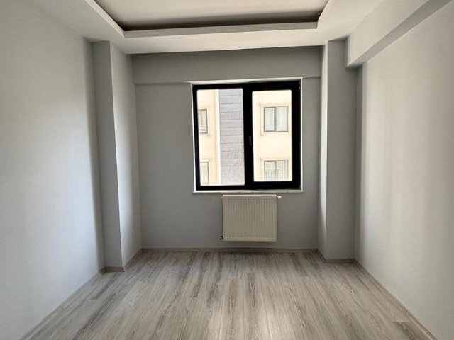 REMAX ARTIS'DEN YILDIZKENT'DE SATILIK 4+1 DAIRE
