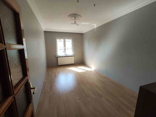 RE/MAX DEĞİŞİM'DEN CUMHURİYET MAHALLESİNDE KİRALIK 3+1 DAİRE