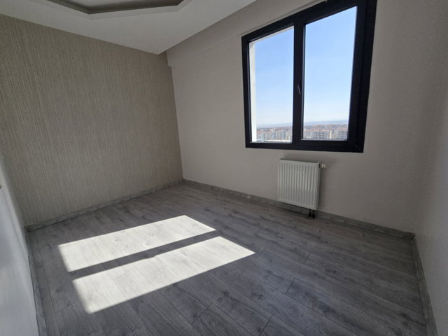 OTOGAR YANI KİRALIK 3.5+1 DAİRE HAVUZLU SİTE