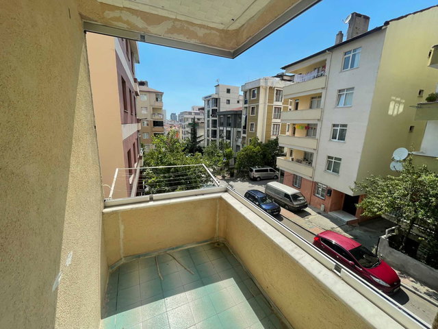 KARTAL HÜRRİYET MAHALLESİ 3+1 SATILIK BOŞ DAİRE
