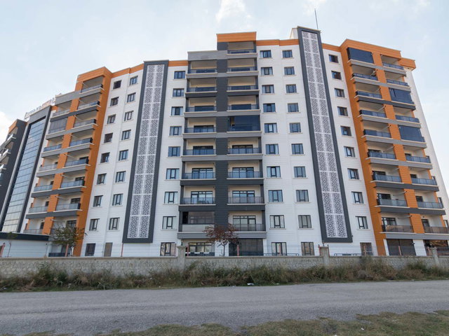 ESEN LİFE SİTESİ’NDE DOĞU CEPHELİ 1+1 | BALKONLU | BOŞ | YENİ BİNA