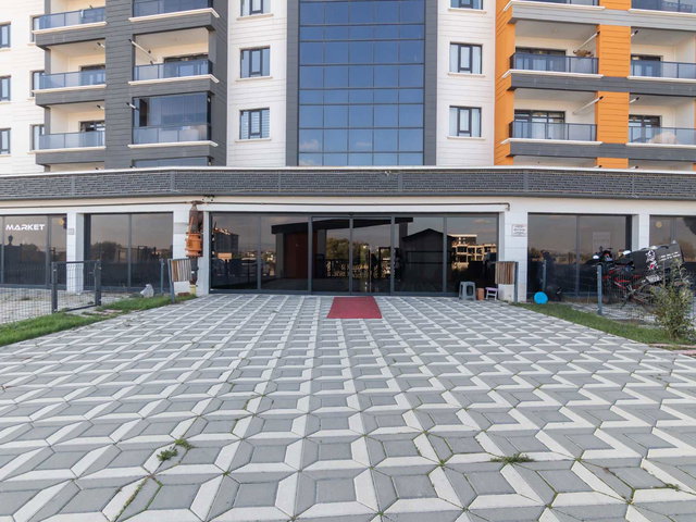 ESEN LİFE SİTESİ’NDE DOĞU CEPHELİ 1+1 | BALKONLU | BOŞ | YENİ BİNA