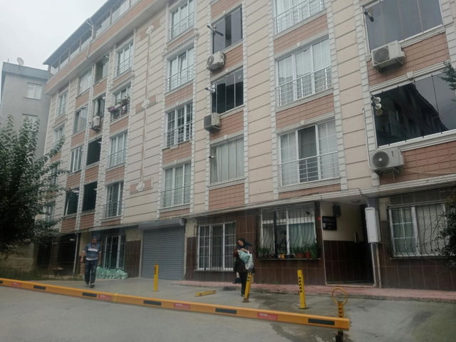 REMAX PRO2 KEREM'DEN HALICIOĞLU ÇIK SALIN'DA ARA KAT 3+1...