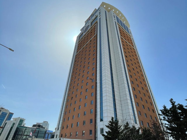 ATAŞEHİR FLORA REZİDANS DA SATILIK 1+1 GÜNCEL DAİRE