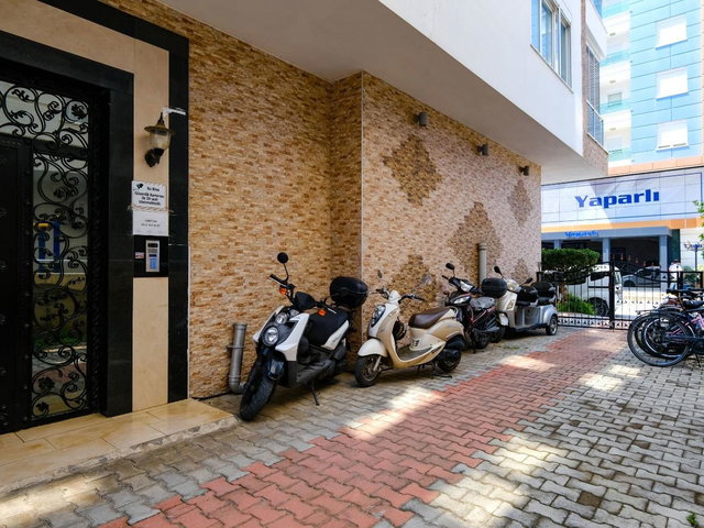 MAHMUTLAR CEBECI HES RESIDENCE 3+1 ODALI EŞYALI TERS DUBLEKS