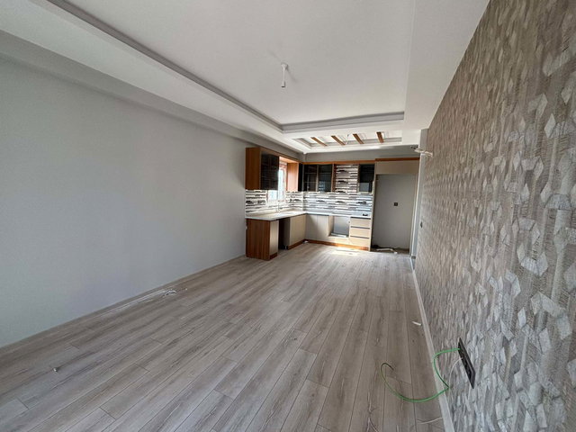 REMAX RİNA'DAN MNZ PERA LİFE SİTESİNDE 2+1
