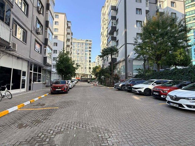MALTEPE ALTAYÇEŞME UMUTKENT SITESINDE KISMI EŞYALI KIRALIK DAIRE
