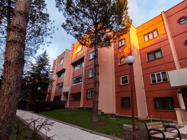 TUNAHAN MAHALLESİ YARDIMCI BLOKLARI 1+1 EŞYALI KİRALIK DAİRE