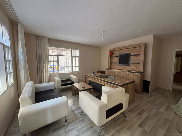 REMAX RİNA'DAN DENİZE YÜRÜME MESAFESİNDE EV&HOMEOFFİCE