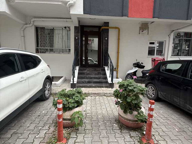 ASUMAN MÜTEVELLIOĞLU’NDAN ATAKUM’DA YEDAŞ KARŞISI DENİZE ÜÇÜNCÜ BİNA KONUMUNDA 3 + 1 KIRALIK DAİRE