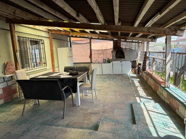 MAMAK LALAHAN KARŞIYAKA MAH 3. DAİRELİ SATILIK MÜSTAKİL EV