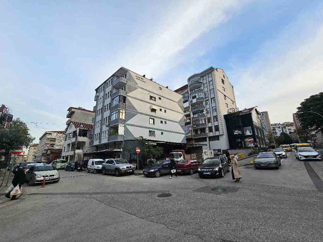 GÖLCÜK MERKEZ KREDİ/EMİN FİNANSA UYGUN ASANSÖRLÜ 3+1 SATILIK DAİRE