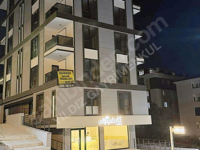 OTURMAYA HAZIR İSTASYONA YAKIN LÜKS 1+1