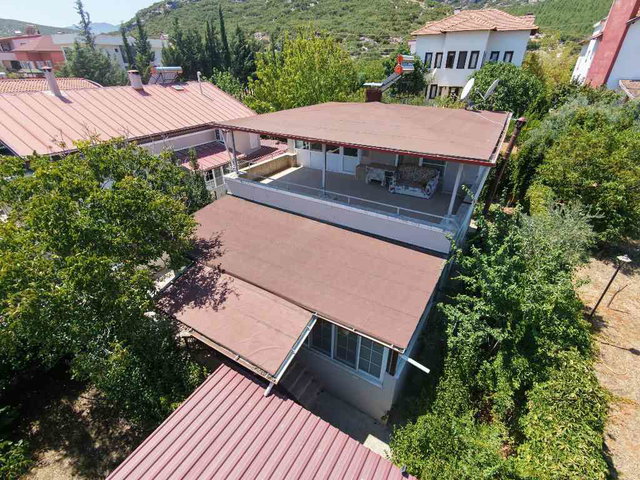 ANTALYA DÖŞEMEALTI BADEMAĞACINDA 160 M² EŞYALI MÜSTAKİL EV | 2+2, 2 BANYO, 4 CEPHE