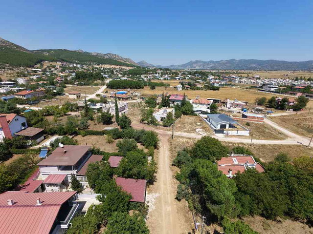 ANTALYA DÖŞEMEALTI BADEMAĞACINDA 160 M² EŞYALI MÜSTAKİL EV | 2+2, 2 BANYO, 4 CEPHE