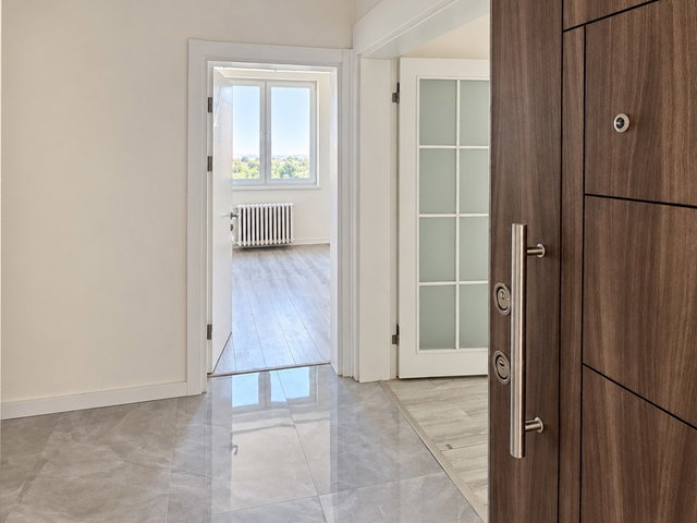 YENİLENMİŞ SATILIK 3+1 DAİRE - YENİMAHALLE METRO YANI