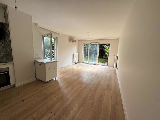 ŞİŞLİ  FERİKÖY FERİLOFT RESİDENCE 2+1  GENİŞ BAHÇE KULLANIMLI SATILIK DAİRE