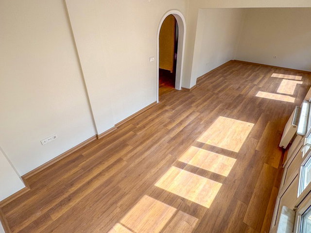 KALAMIŞ SAHİLE YAKIN 35M² SALONLU, ÇİFT BALKONLU, YENİLENMİŞ 2+1