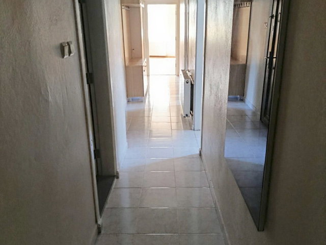 ÇAYIROVA ÖZGÜRLÜK MAHALLESİNDE 2+1 KİRALIK ARA KAT DAİRE