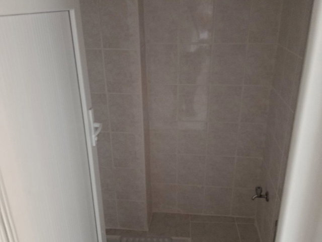 ÇAYIROVA ÖZGÜRLÜK MAHALLESİNDE 2+1 KİRALIK ARA KAT DAİRE