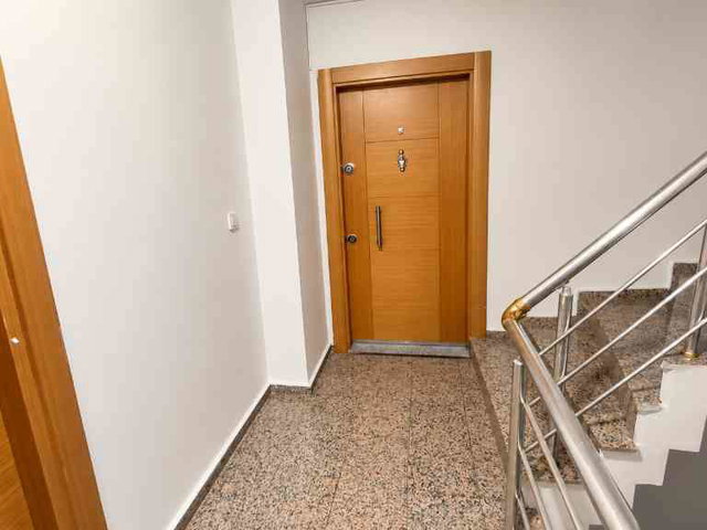 ÇEKMEKÖY TAŞDELEN'DE LÜKS /ARAKAT/OTOPARKLI 3+1