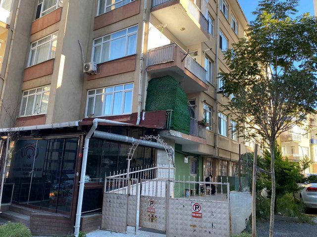 KARTAL BELEDİYESİ KARŞININDA 3+1 SATILIK DAİRE