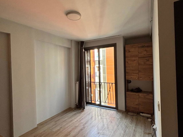 HASANPAŞA’DA GÜNEY CEPHE, YENİ BİNADA 1+1 KİRALIK DAİRE
