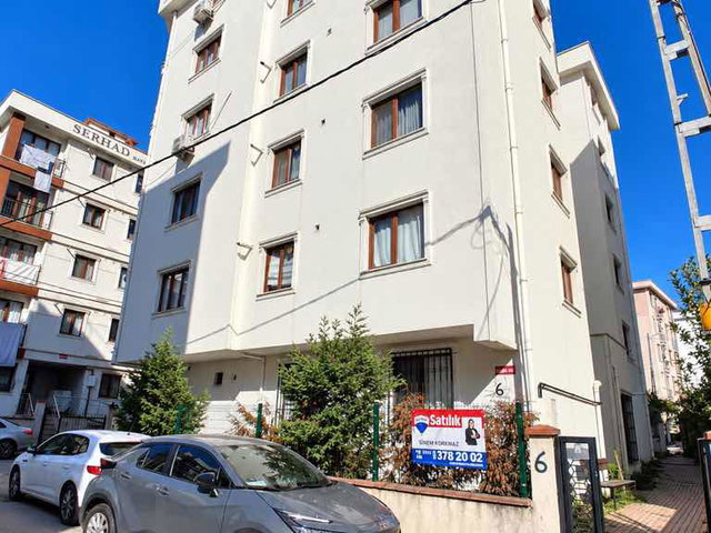 TUZLA MERKEZİ KONUMDA, HAZIR KİRACILI 1+1 SATILIK DAİRE