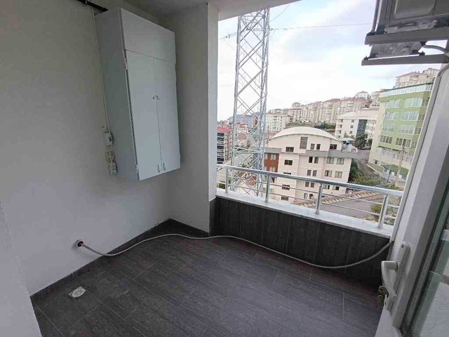 BOSTANCI TUNÇ SİTESİ DENİZ MANZARALI ANKASTRE SET KLİMALI 3+1
