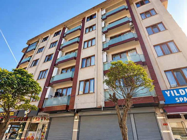 TUZLA PALMİYE EVLERİNDE MERKEZİ KONUMDA SATILIK 2+1 DAİRE