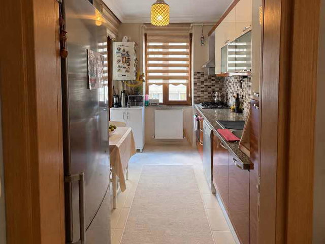 TUZLA PALMİYE EVLERİNDE MERKEZİ KONUMDA SATILIK 2+1 DAİRE