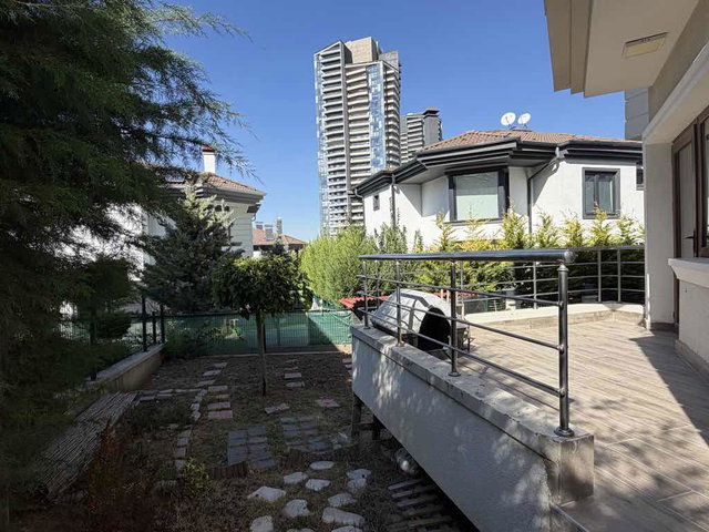 ÇANKAYA’DA 680 M² BRÜT, 4+2, 3 KATLI LÜKS VİLLA | KAT MÜLKİYETLİ TAPU & KREDİYE UYGUN