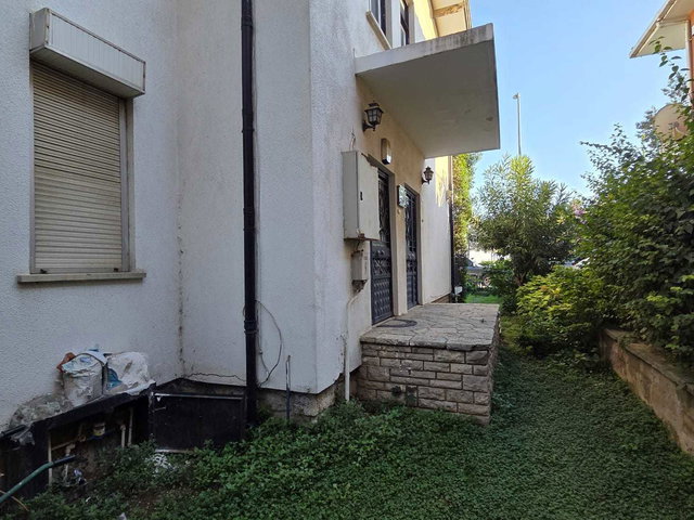 TUZLA SAHİLDE EMSALSİZ MÜSTAKİL VE 579 M2 ARSASI KAÇIRILMAYACAK!