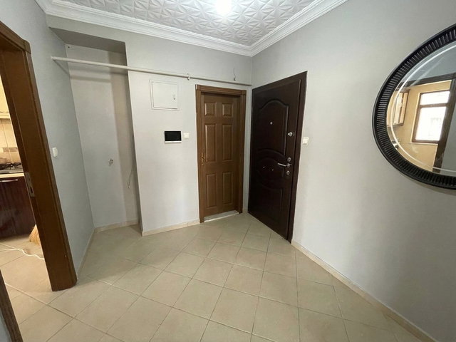 GENİŞ PEYZAJ ALANLI SİTEDE ARA KATTA 3+1 KİRALIK DAİRE