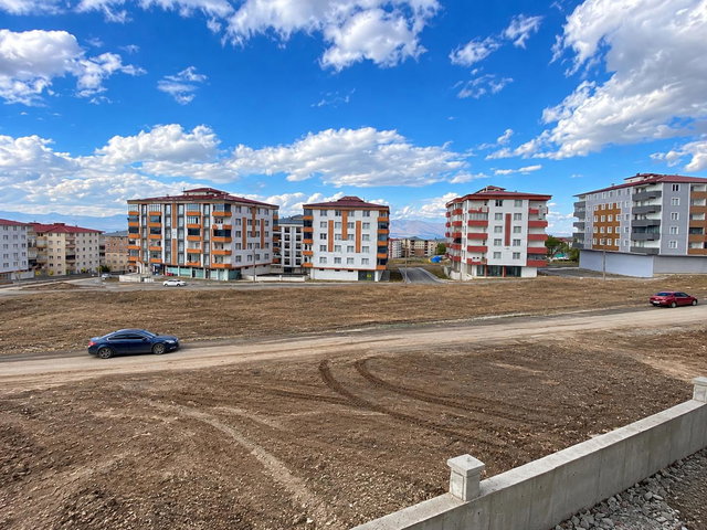 REMAX ARTIS'DEN KAYAKYOLU'NDA SATILIK 2+1 DAIRE