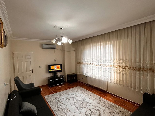 HUZUR EVLERİNDE SİTELİ 2+1 GENİŞ FERAH SATILIK DAİRE