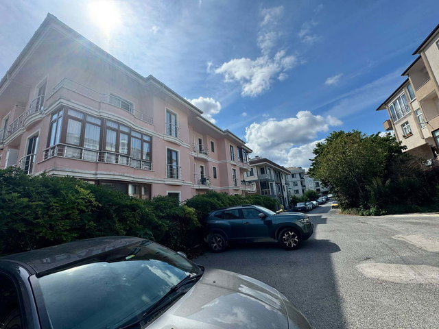 REMAX ANKA'DAN ŞİLE DENİZ MANZARALI SİTE İÇERİSİNDE 2+1 KİRALIK