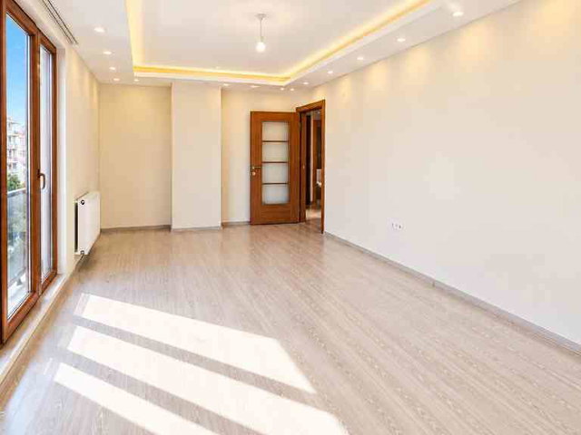 ÜMRANİYE ESENKENT BALKONLU 2+1 DAİRE KREDİYE UYGUN İSKANLİ SATILIK