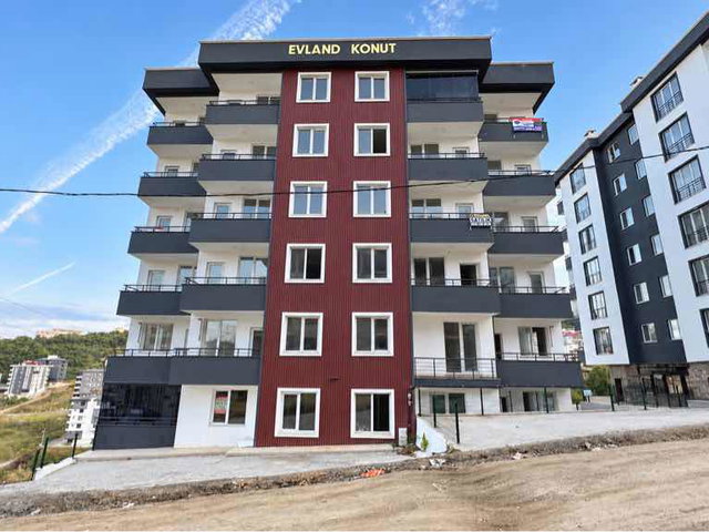 REMAX PARLA BARLAS GÜRLER'DEN SIFIR KİRALIK 1+1 DAİRE