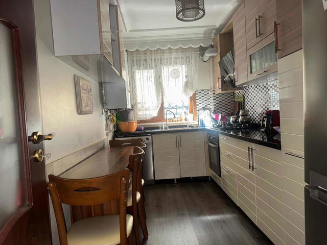 HÜRRİYET MAHALLESİNDE SATILIK 120M2 3+1 DAİRE