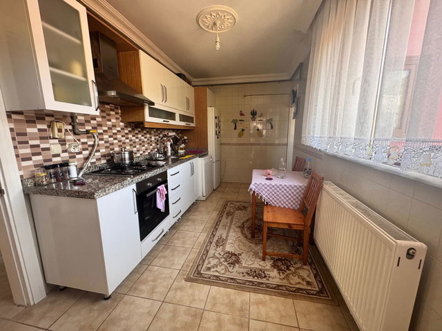SARIYER MADEN GENIŞ VE FERAH SATILIK 4+1 DAIRE