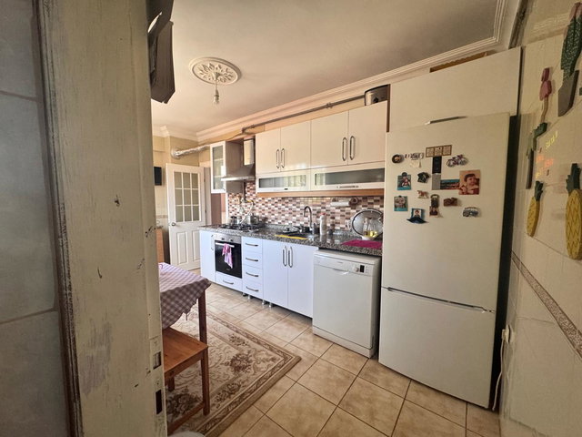 SARIYER MADEN GENIŞ VE FERAH SATILIK 4+1 DAIRE