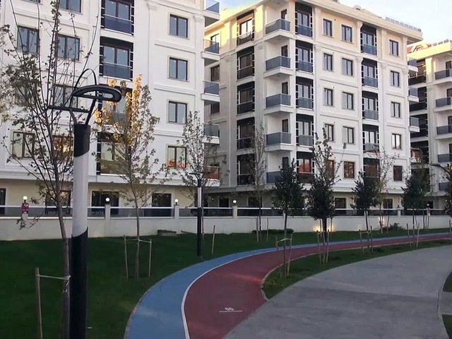 BAHÇELİEVLER AB YAŞAM EVLERİ SİTESİNDE KİRALIK 1+1 KAPALI OTOPARK