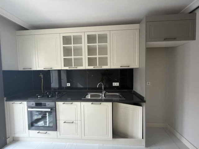 KÜÇÜKÇEKMECE BLUE GARDEN 2 SİTESİNDE SIFIR 2+1 SATILIK DAİRE