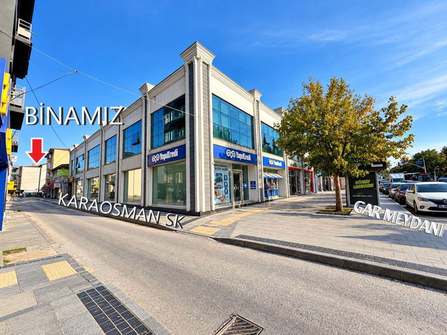 ÇARŞI MERKEZDE OFİS / EV KULLANIMINA UYGUN TERASLI KİRALIK 2+1