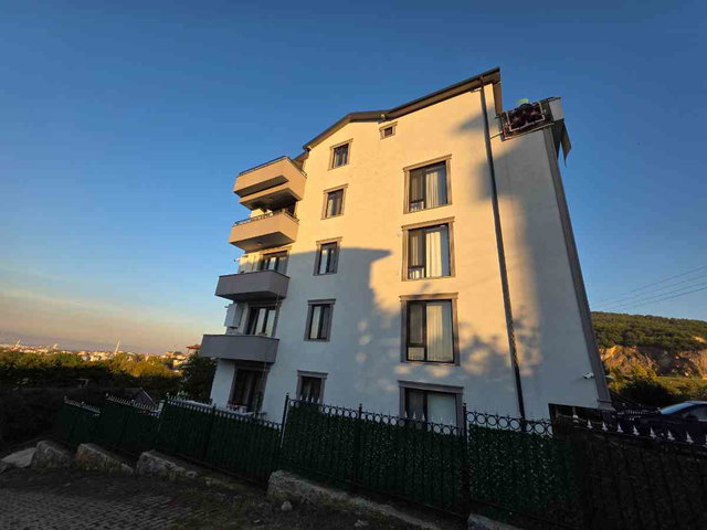 KOCAELİ /HİSAREYN !DE FULL DENİZ MANZARALI 4+1 SATILIK DAİRE